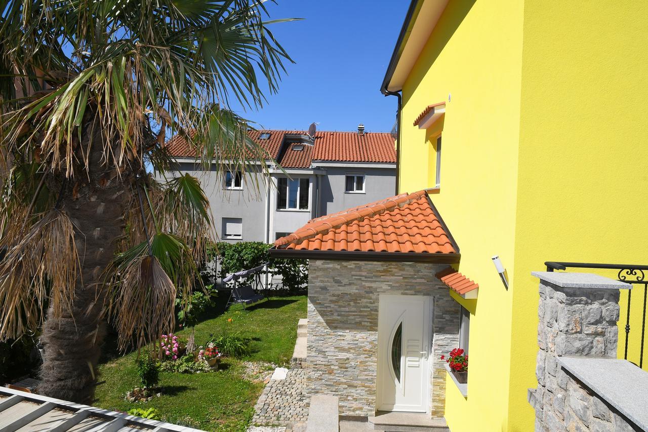 Apartment Mirjana 2 Fiume Kültér fotó